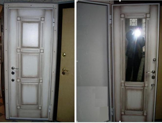 Входная металлическая дверь с филёнчатыми панелями